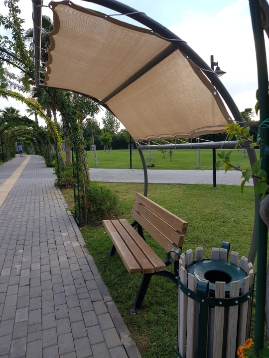 Gartenanlage Royal Seginus