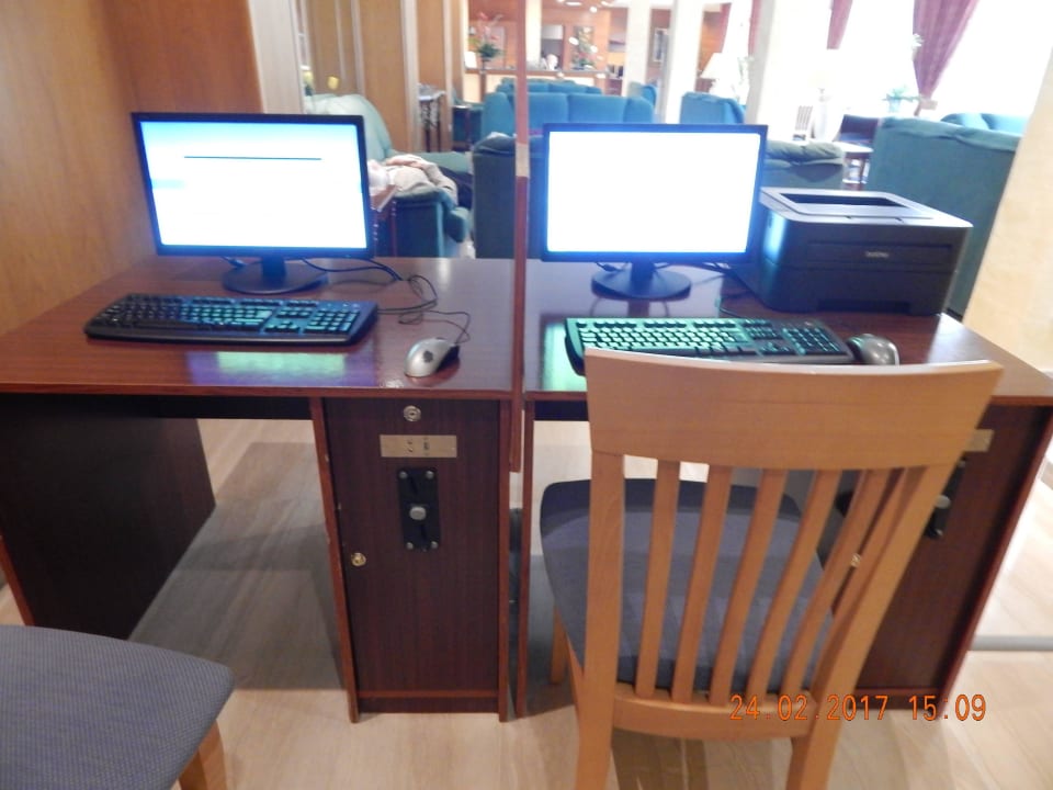 Internetterminal Valentin Reina Paguera