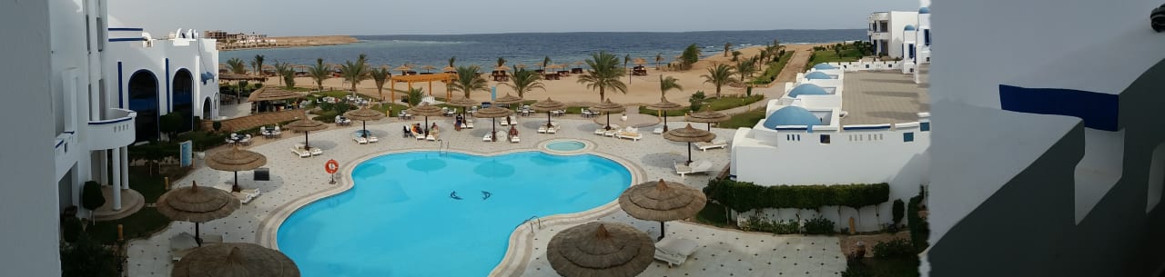 Pool Coral Sun Beach