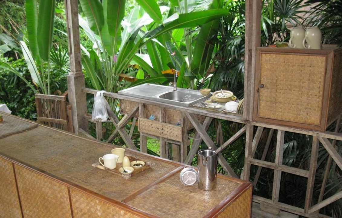 Küche Hotel Lisu Lodge