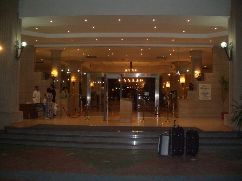 2. Eingangsbereich Pickalbatros Royal Moderna Resort-Sharm El Sheikh