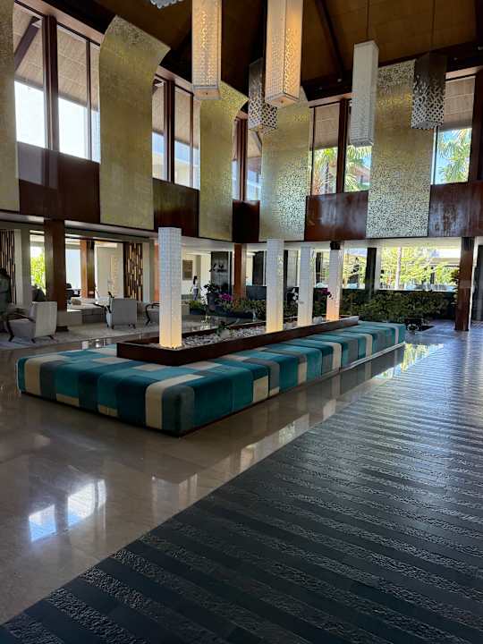 Lobby Courtyard by Marriott Bali Nusa Dua