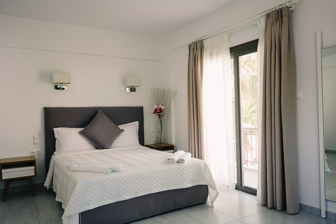 Zimmer Stavros Beach Hotel