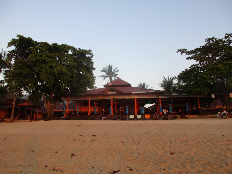 Restaurant und Frühstücksbereich vom Meer aus^^ Samui Laguna Resort