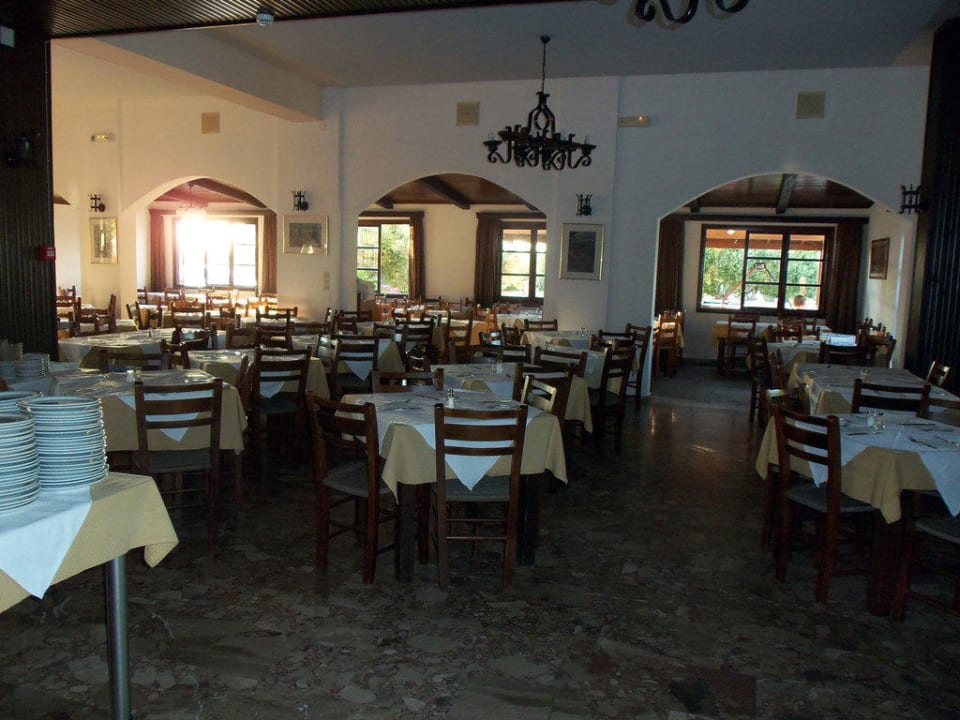 Restaurant Ocean Heights View Hotel