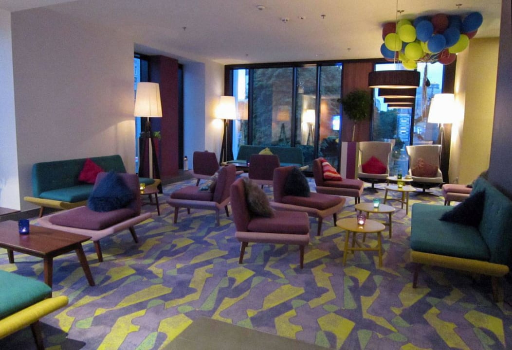 Lobby Hampton by Hilton Warsaw City Centre