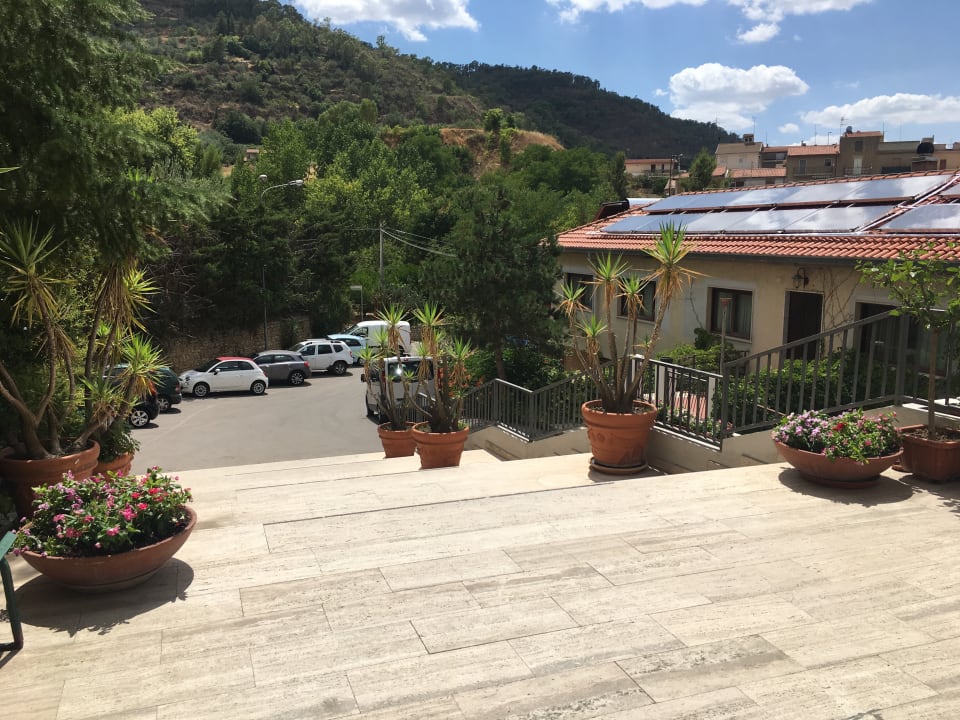 Lobby Hotel Pomara
