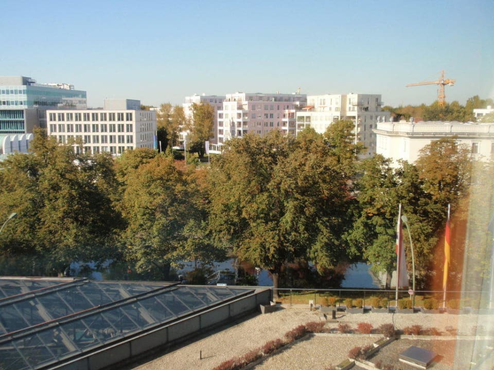 Blick in die Stadt Sheraton Berlin Grand Hotel Esplanade