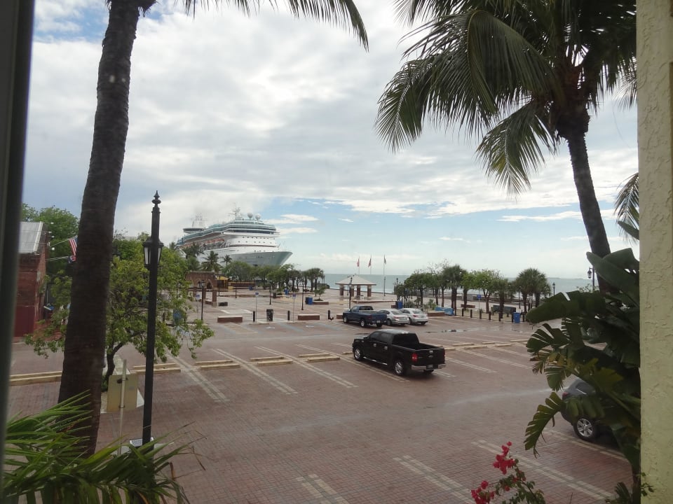 Ausblick vom Balkon auf den Mallory Square Hotel Ocean Key Resort & Spa