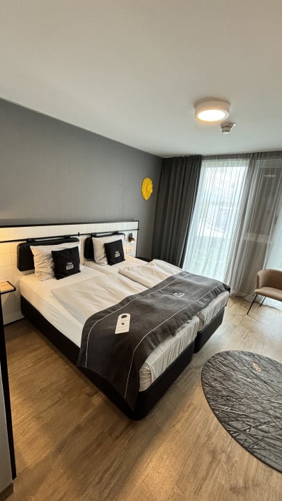 Zimmer Holiday Inn - the niu, Leo Nuremberg