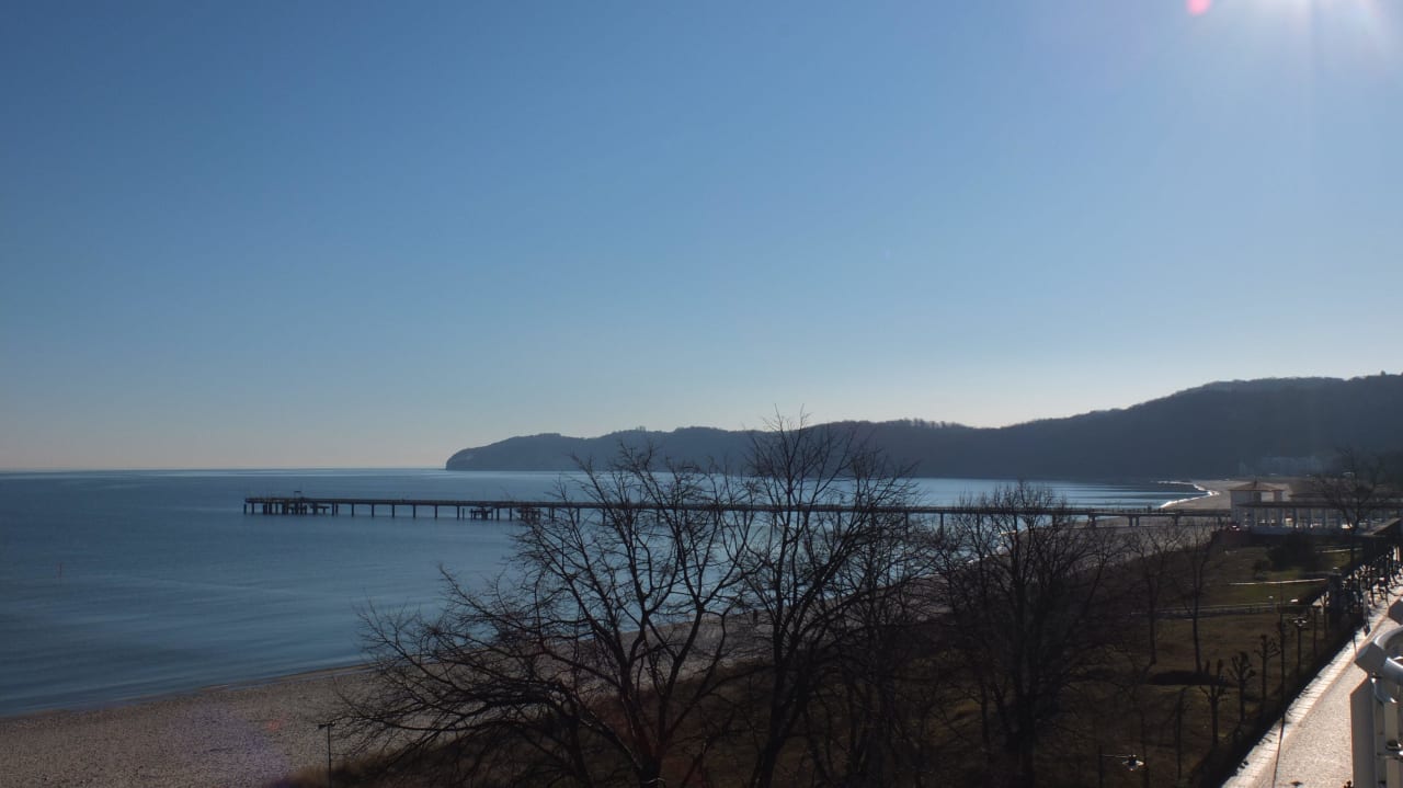 Blick vom Balkon auf die Seebrücke Hotel AM MEER & Spa