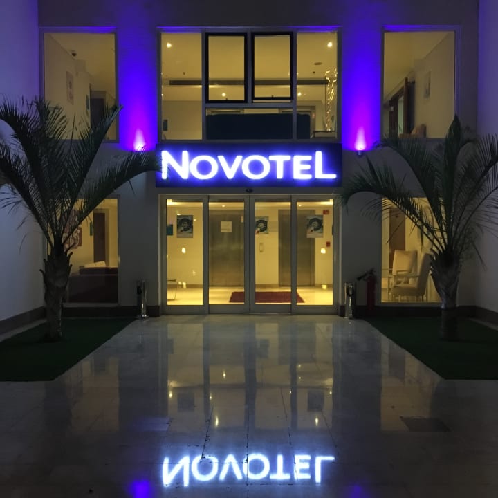Außenansicht Novotel Cairo Airport