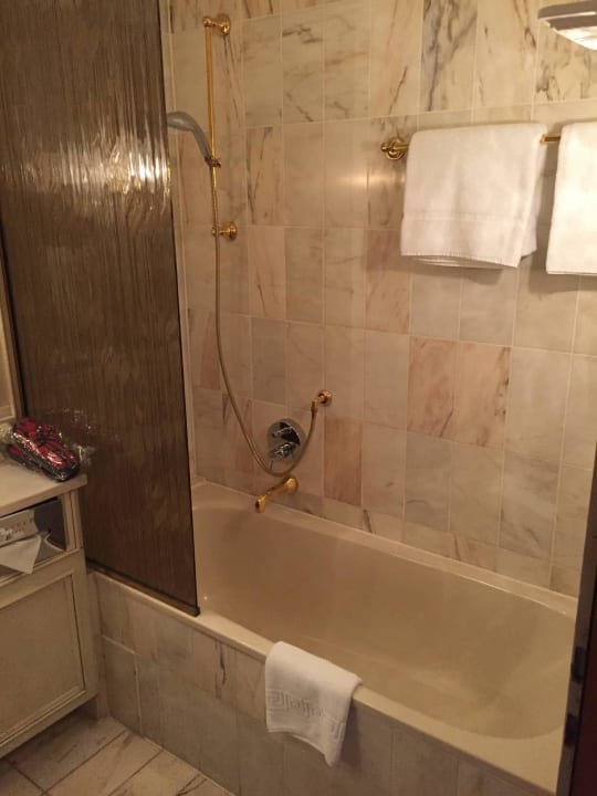 Badezimmer Relais Chateaux Jagdhof Glashütte