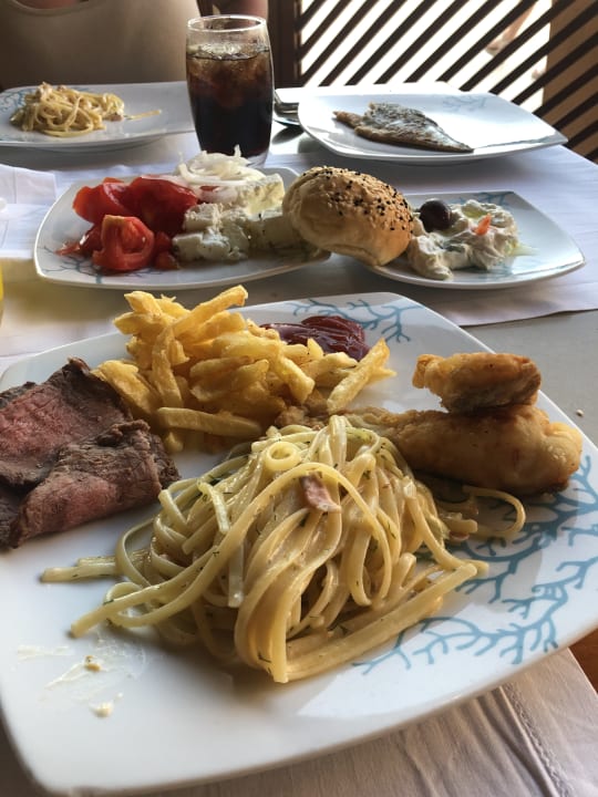 Gastro Mitsis Selection Laguna