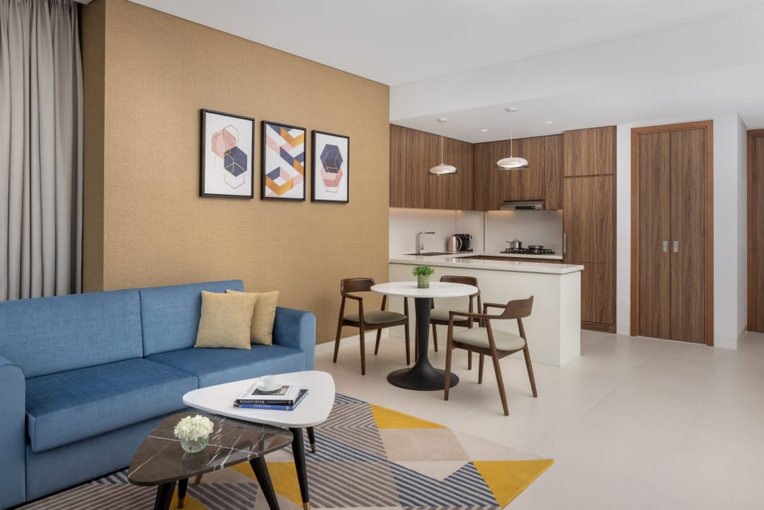 Zimmer Staybridge Suites Dubai Business Bay by IHG