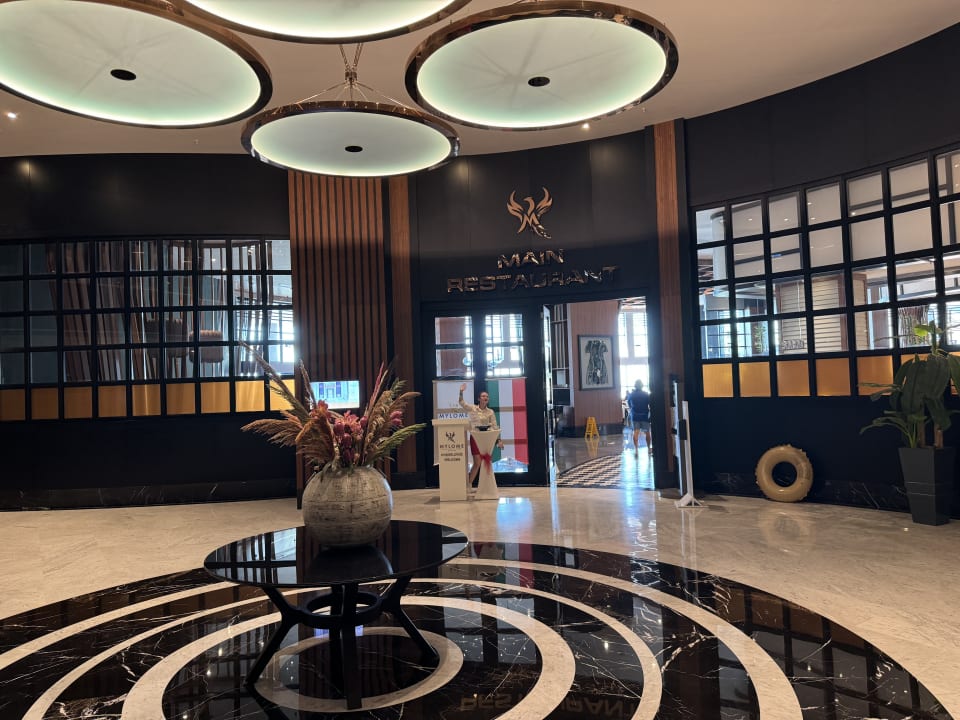 Gastro Mylome Luxury Hotel & Resort