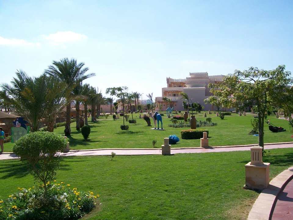 Ein wunderschöner Garten Pickalbatros Palace Resort
