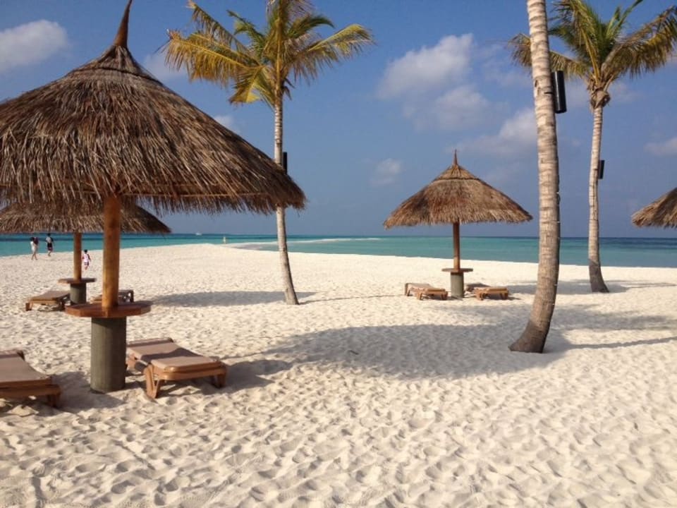 Strand Kuredu Island Resort & Spa