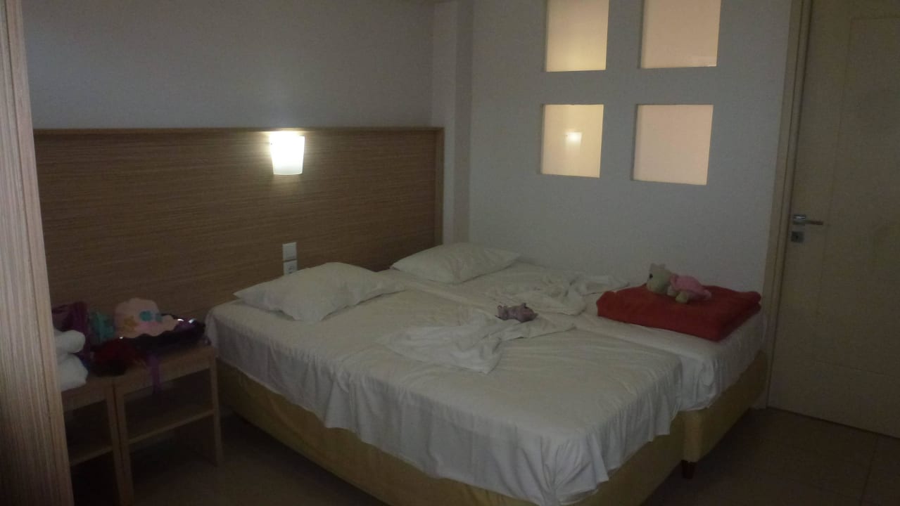 Drugi pokój z aneksem kuchennym Hotel Tsilivi Admiral