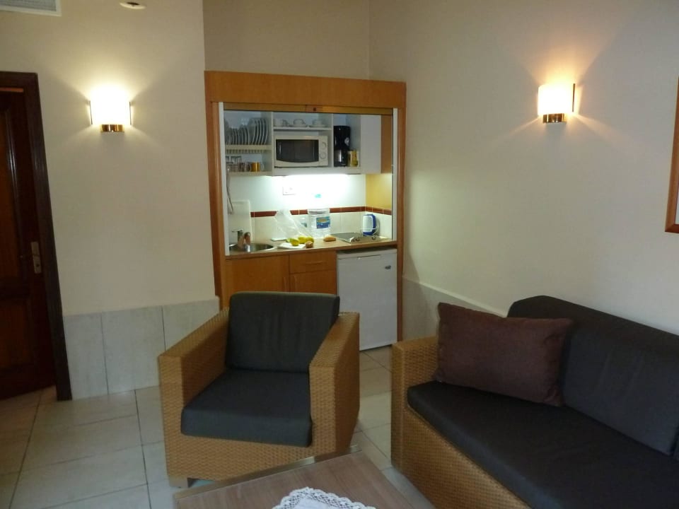 Villa Einrichtung mit Küchenblock Suites & Villas by Dunas