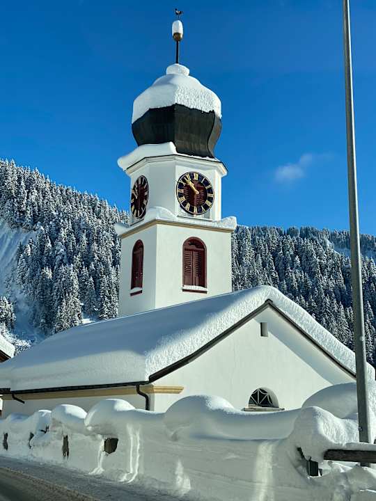 Ausblick Bambi Lodge Ferienwohnung auf knapp 1400 m nahe Arosa