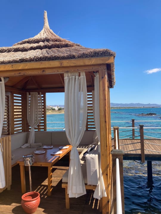 Strand Salamis Bay Conti Resort Hotel & Casino