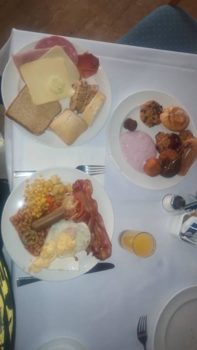 Kleiner Auszug aus dem Frühstücksbuffet Alcudiamar Marina Residence