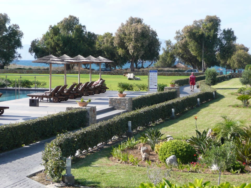 Weg zum Strand TUI BLUE Palazzo del Mare