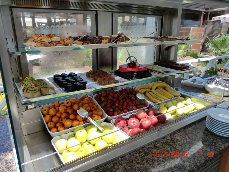 Strandbüffet Commodore Elite Suites & Spa - Adults only
