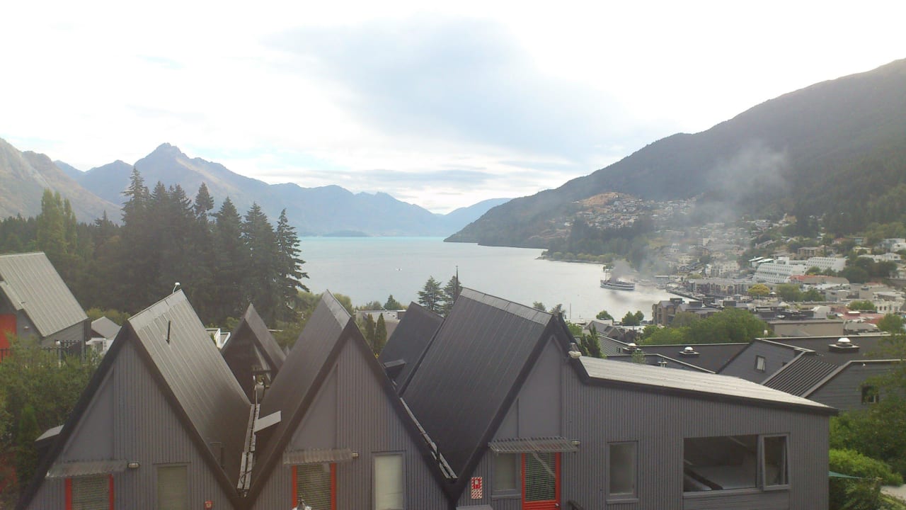 Ausblick von Zimmerbalkon Heartland Hotel Queenstown