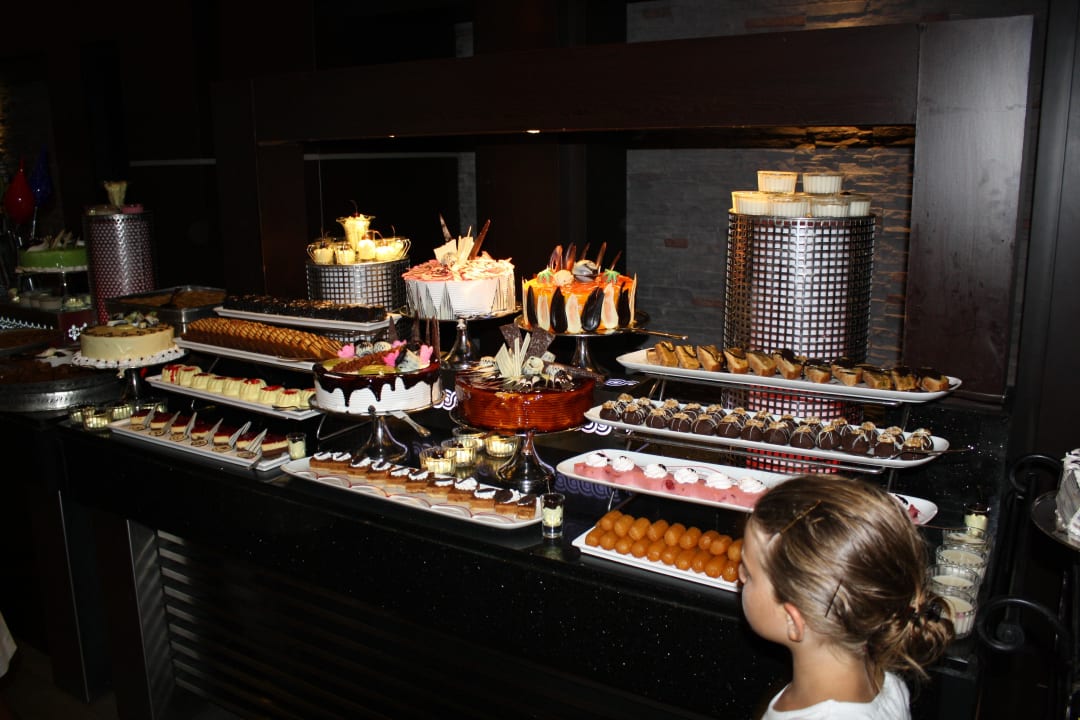 Taarten Limak Lara Deluxe Hotel & Resort