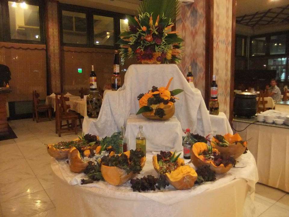 Früchtetisch Ghazala Beach