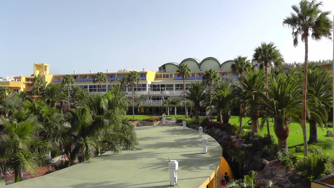 Sicht auf den Gartenbereich Club Hotel Drago Park