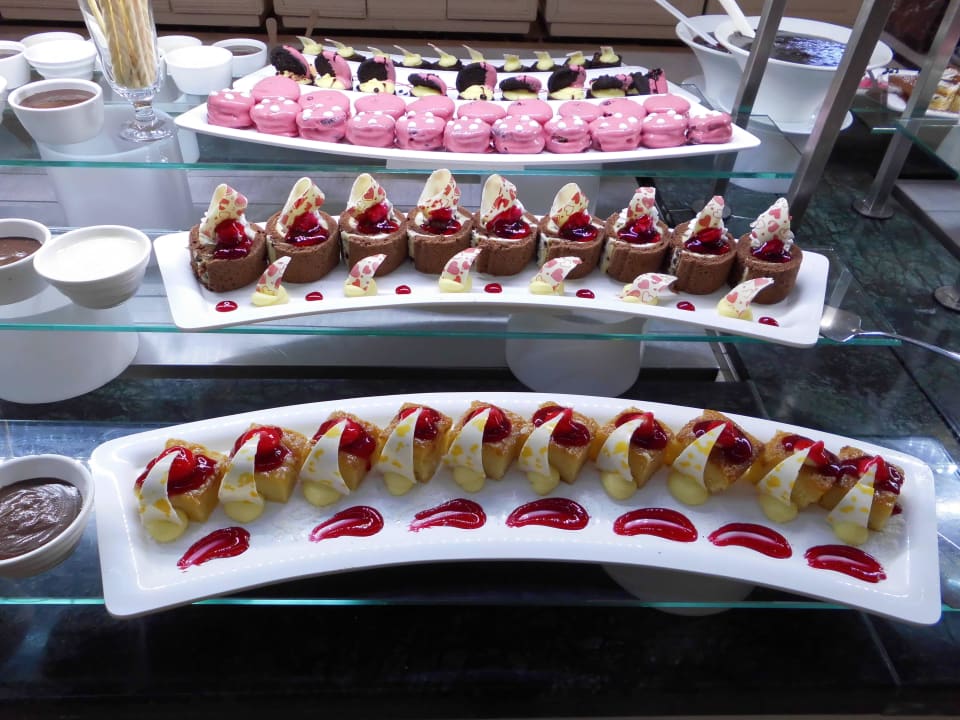Kuchenbüffet Bella Resort & Spa