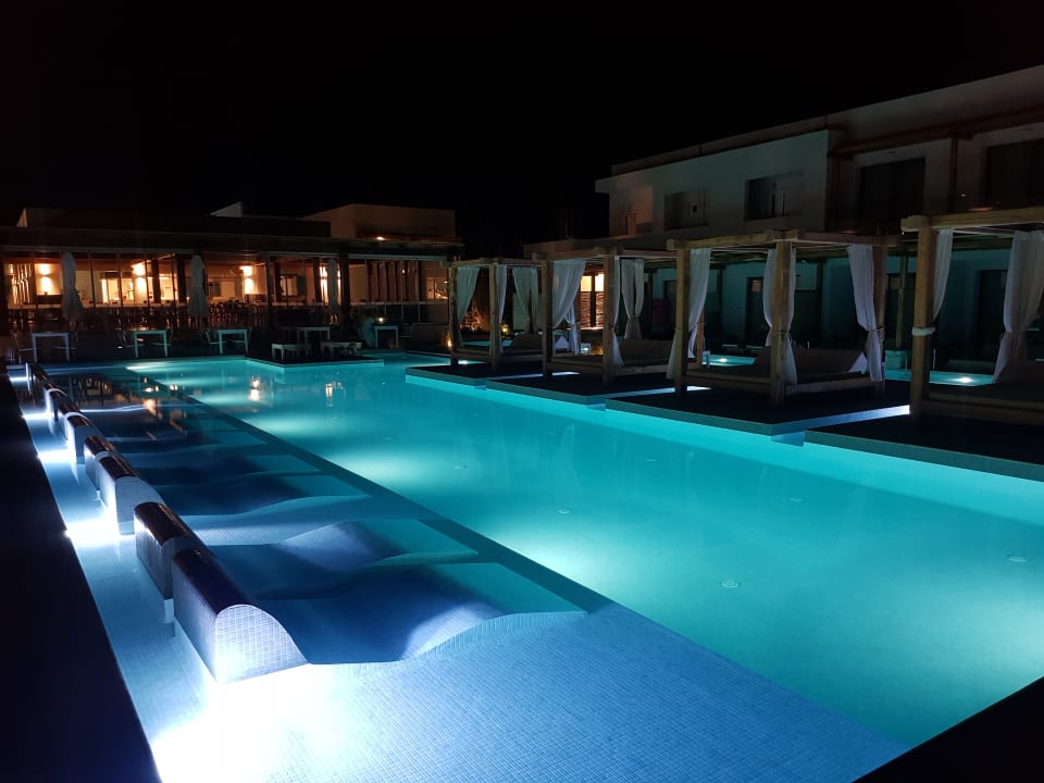 Pool Paralos Lifestyle Beach