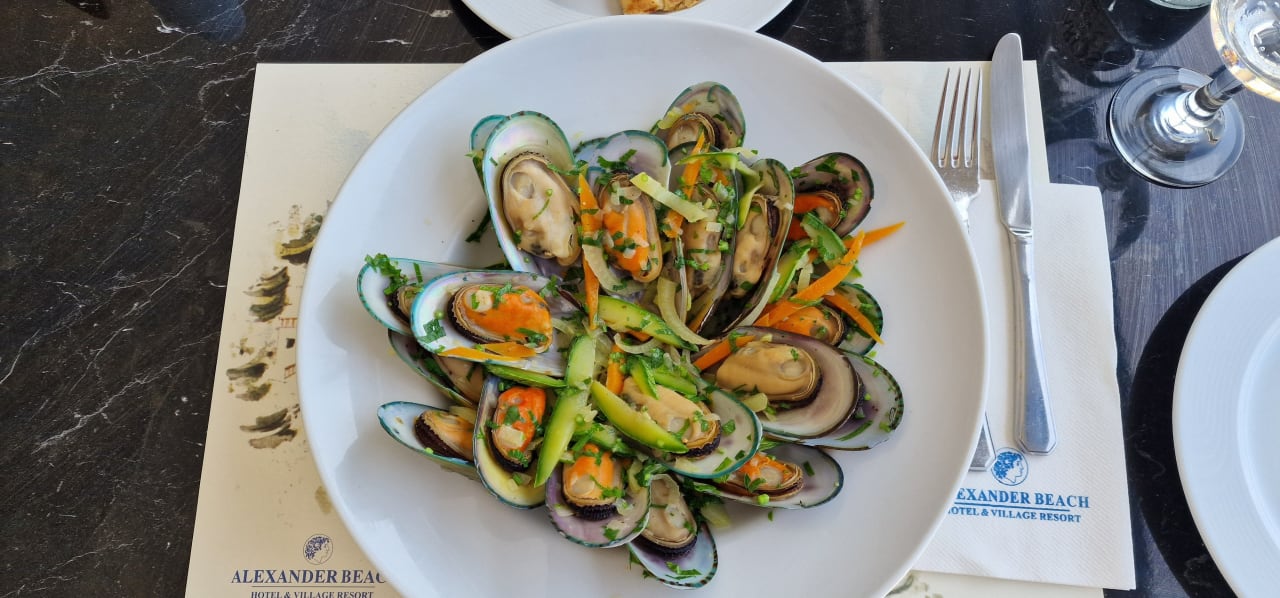 Gastro Alexander Beach Hotel & Village Resort