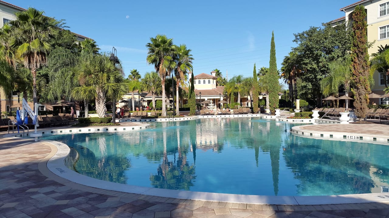 Pool WorldQuest Orlando Resort
