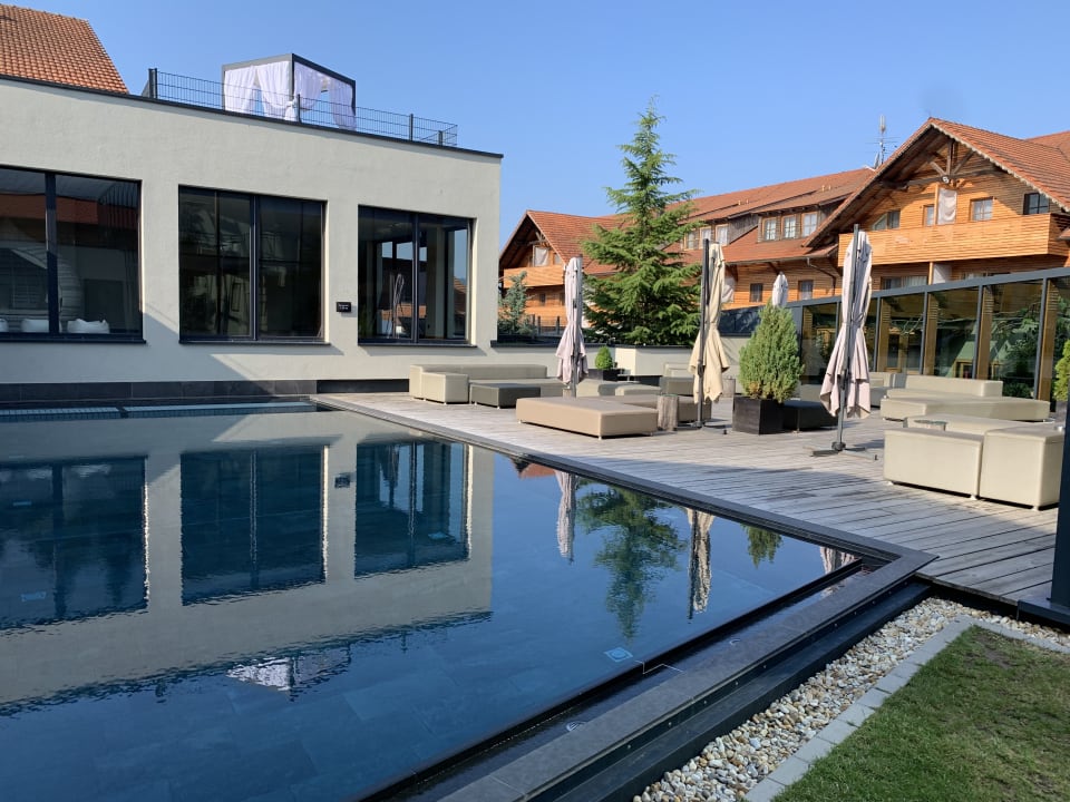 Pool ULRICHSHOF Nature · Family · Design