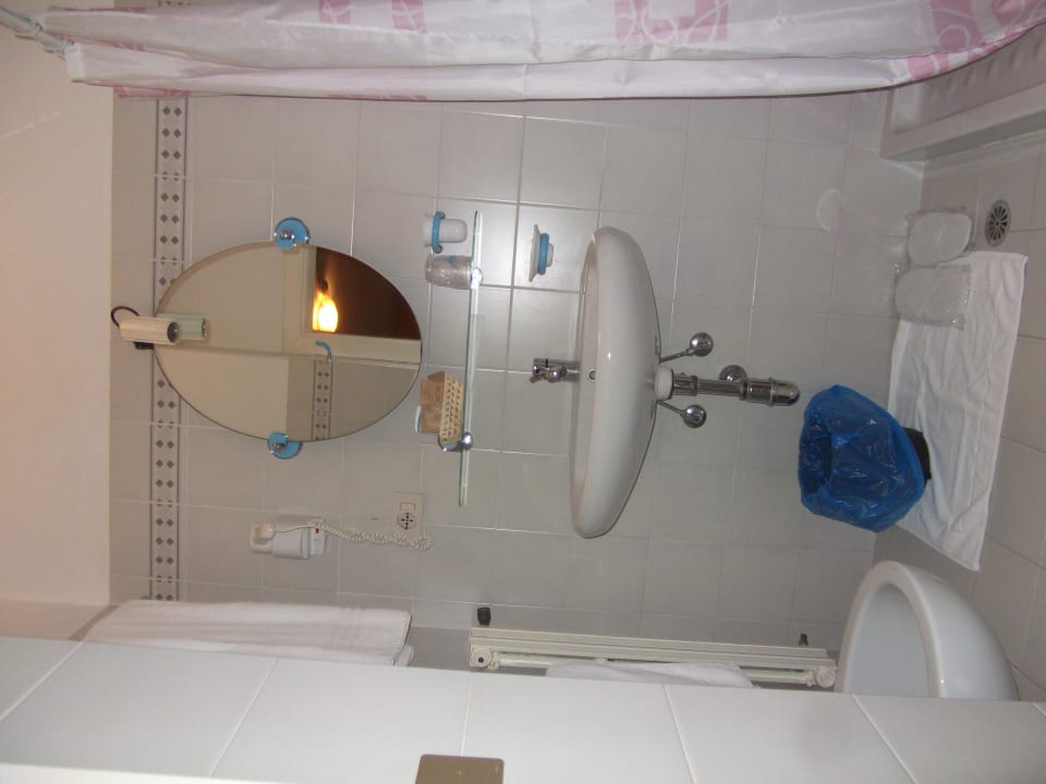 Waschbecken Hotel Eden