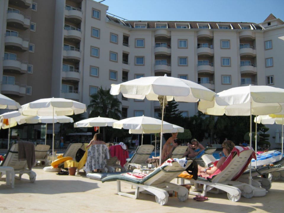Pool Hotel Royal Garden Beach