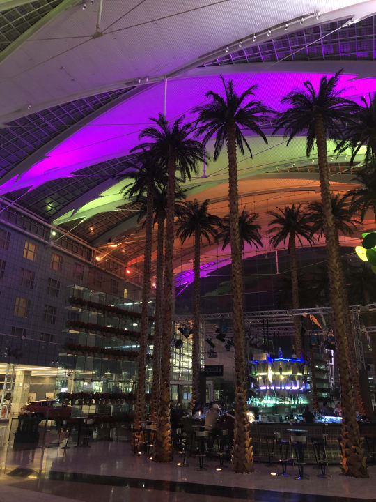 Lobby Hilton Munich Airport
