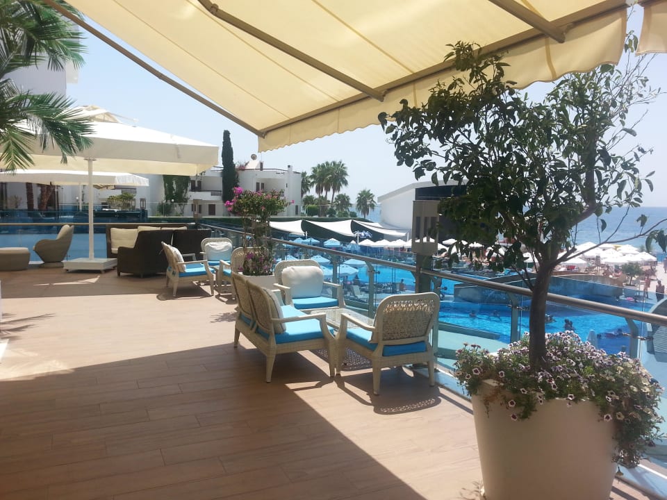 Terrasse Azura Deluxe Resort & Spa Hotel