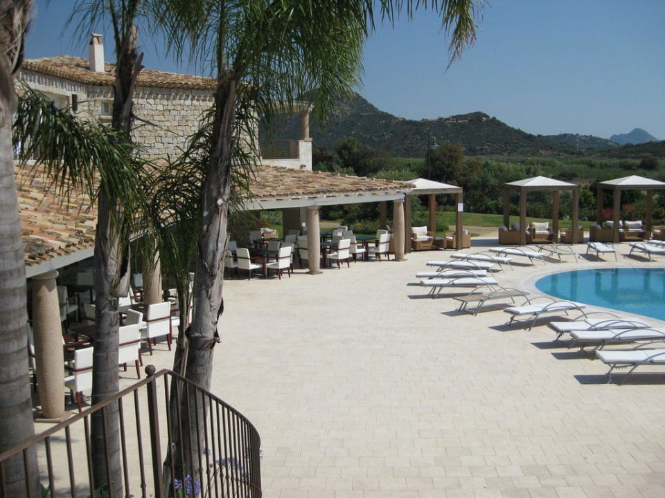 Poolanlage Hotel Villas Resort