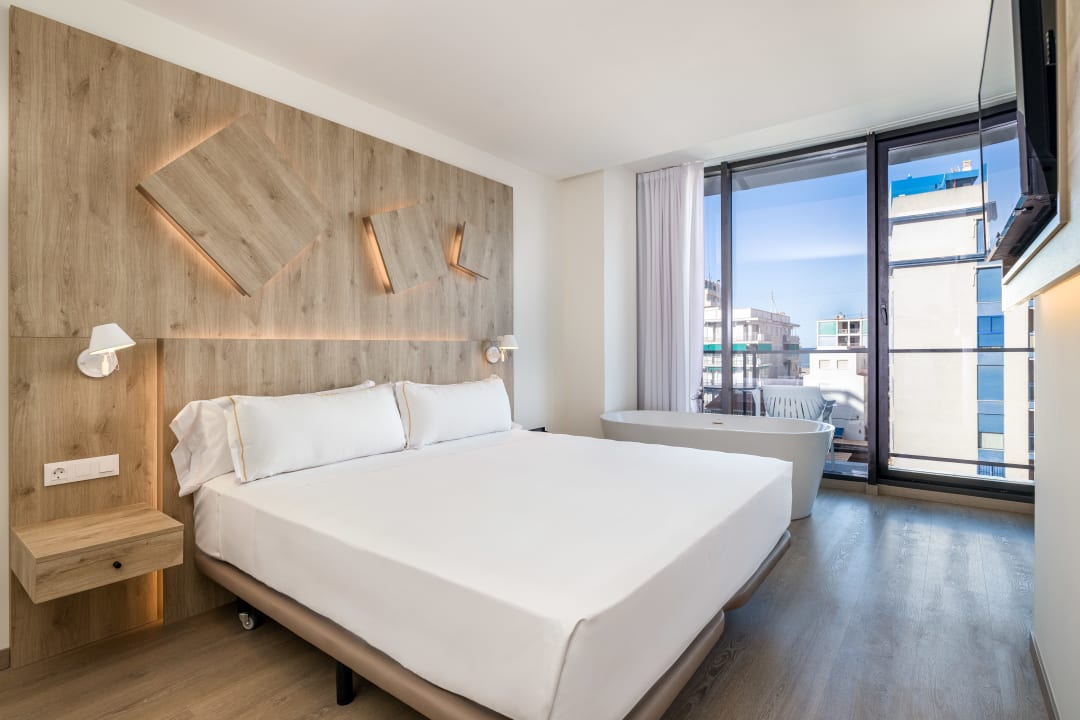 Zimmer Senator Gandia Hotel