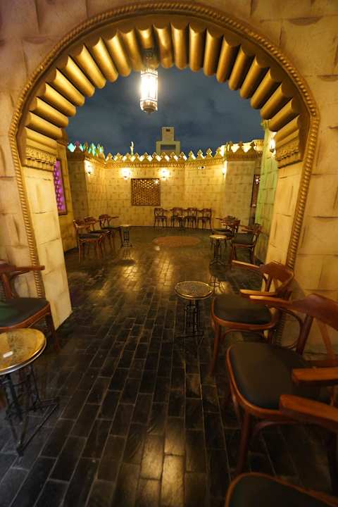 Außenansicht Pyramids Khan Hotel