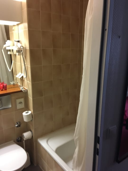 Bad Leonardo Hotel Hamburg Elbbrücken
