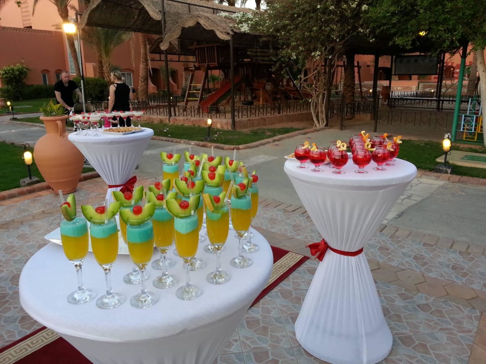 Vorbereitung zum Stammgästeessen Jaz Makadi Oasis Resort