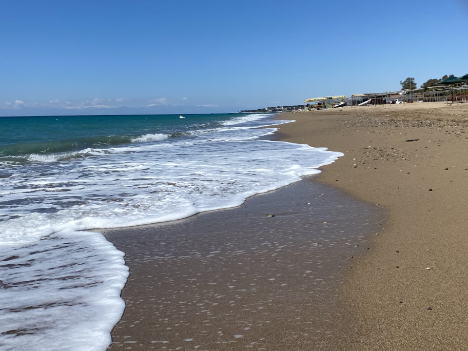 Strand J'adore Deluxe Hotel & Spa