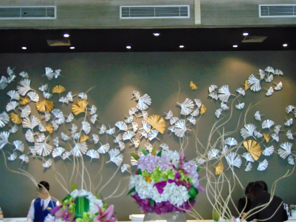 Lobby Swiss-Belhotel Airport Jakarta