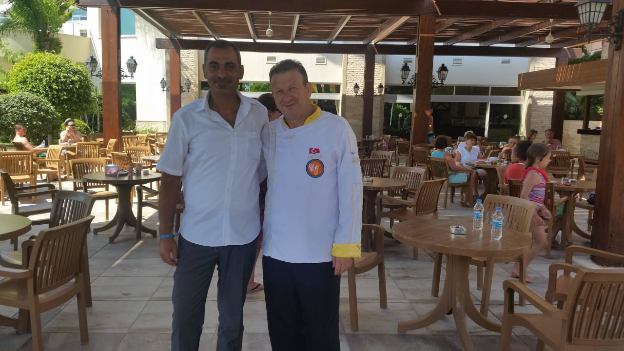 Mit dem Chefkoch zusammen Saphir Resort & Spa